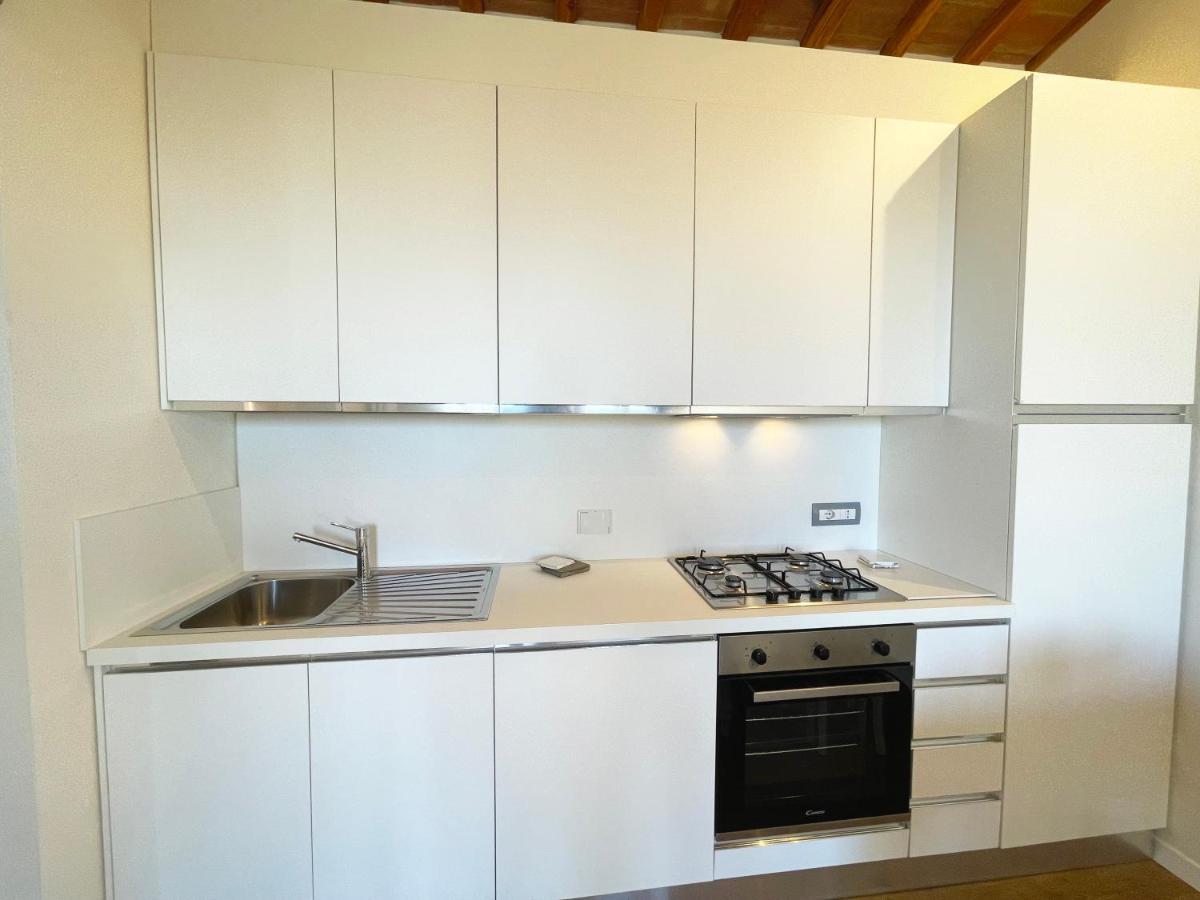 Oliveta Blu: Elegante A Due Passi Dal Centro Apartment Siena Luaran gambar