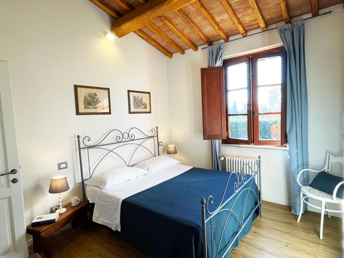 Oliveta Blu: Elegante A Due Passi Dal Centro Apartment Siena Luaran gambar