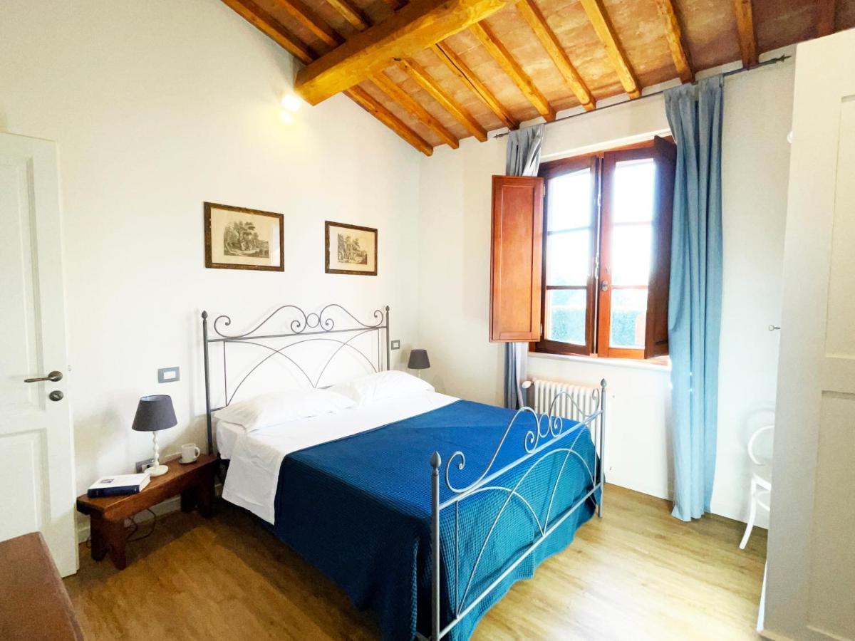 Oliveta Blu: Elegante A Due Passi Dal Centro Apartment Siena Luaran gambar